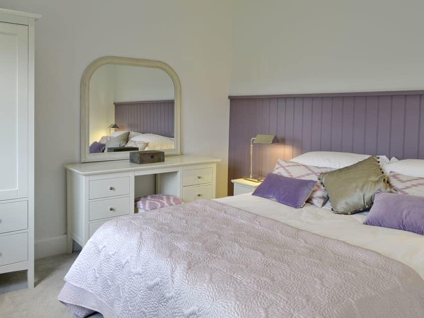 Spacious double bedroom | Dale View, Little Langdale near Ambleside