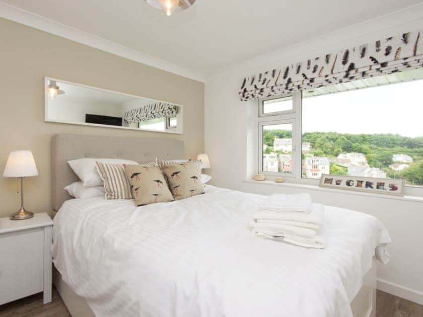 Comfortable double bedroom | Rockmount 1, Salcombe