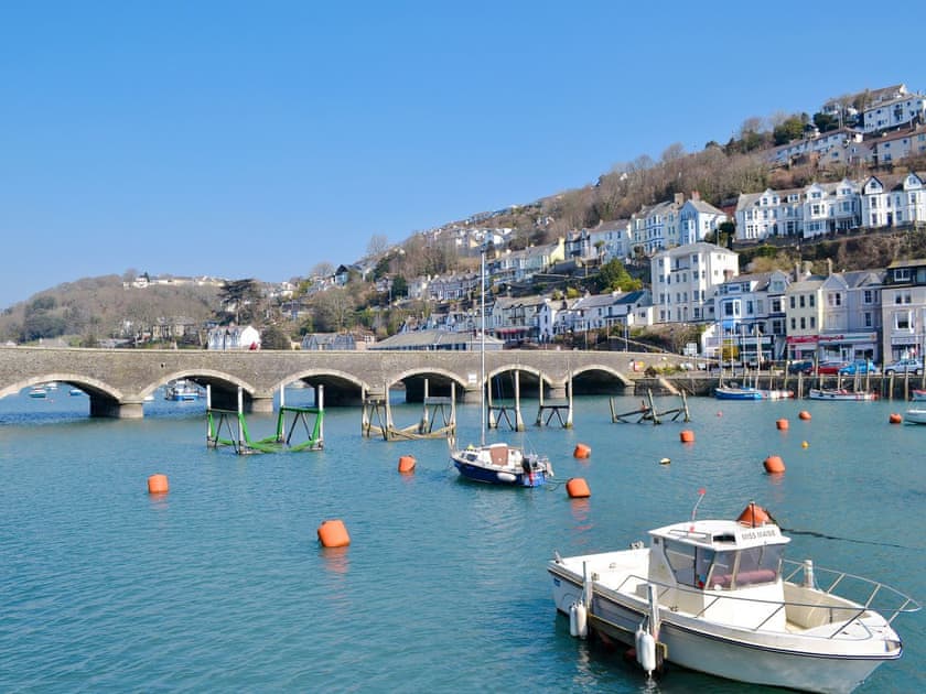 Looe harbour  | Watersmeet, Looe