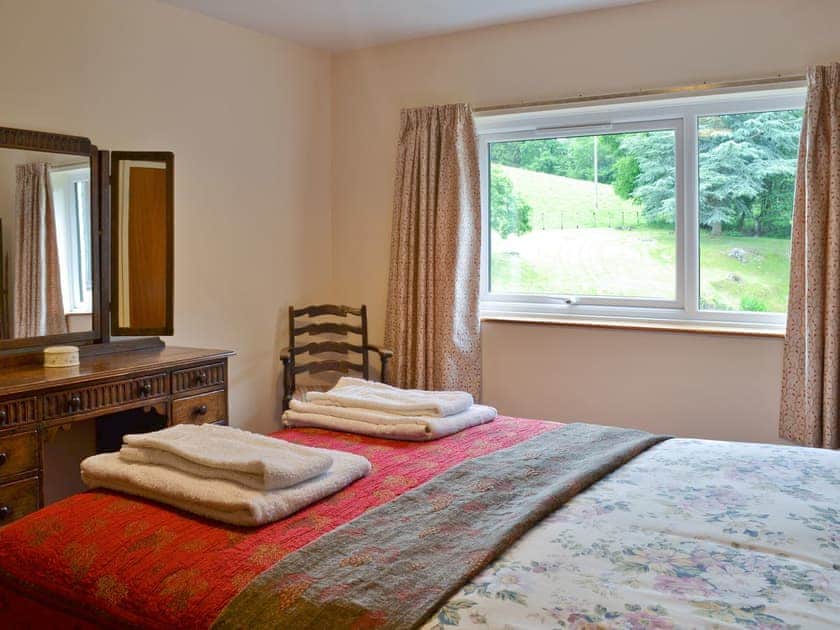 Master bedroom | Bellegrove Cottage, Watermillock, Ullswater