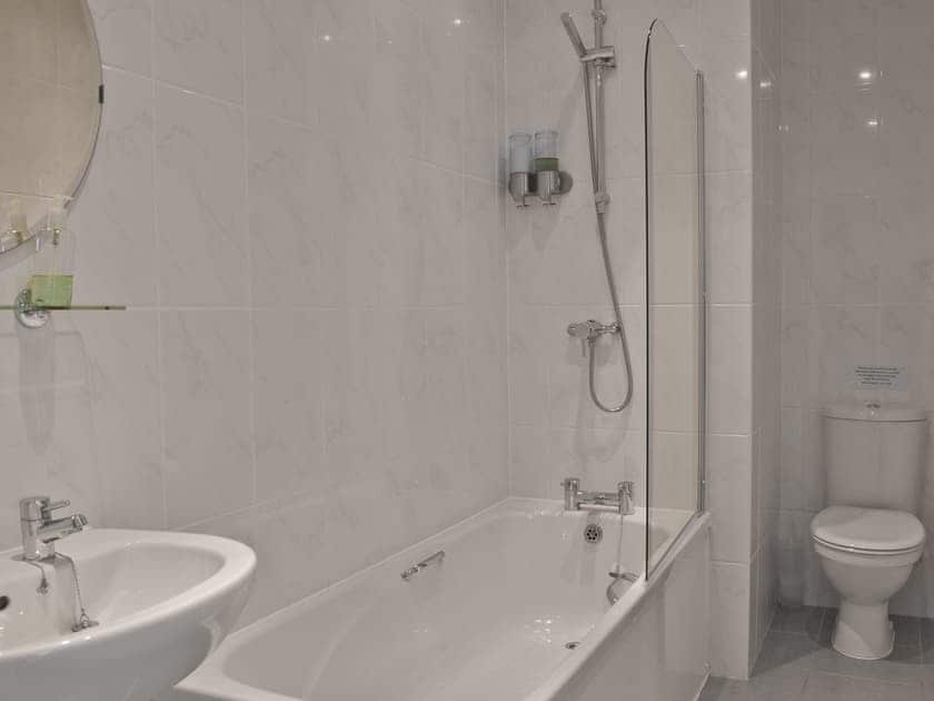 Bathroom | Apartment 14 - Astor House, Torquay