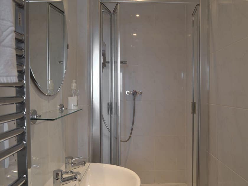 Shower | Apartment 14 - Astor House, Torquay