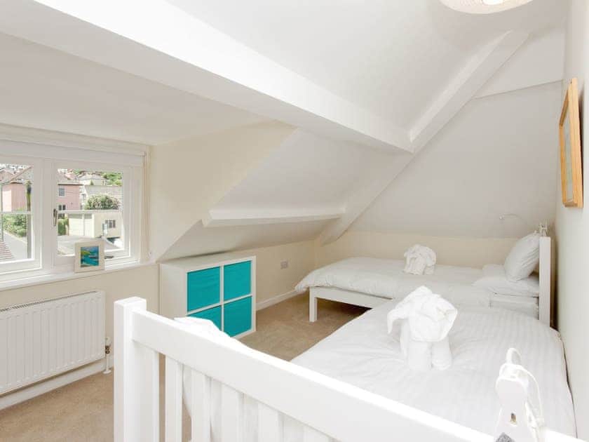 Twin bedroom | Hawkins, Dartmouth