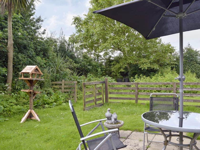 Patio with outdoor furniture | Mickrandella, Rollesby