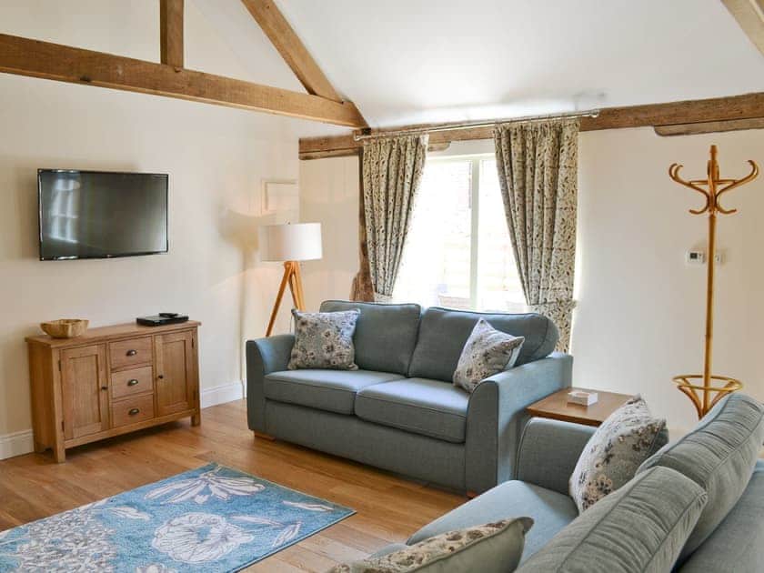 Comfortable living area | Squirrel’s Drey - Manor Farm Barns, Witton, near Happisburgh