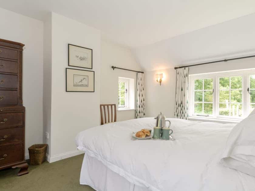 Spacious double bedroom | Stitchcombe Mill, Stitchcombe, near Marlborough