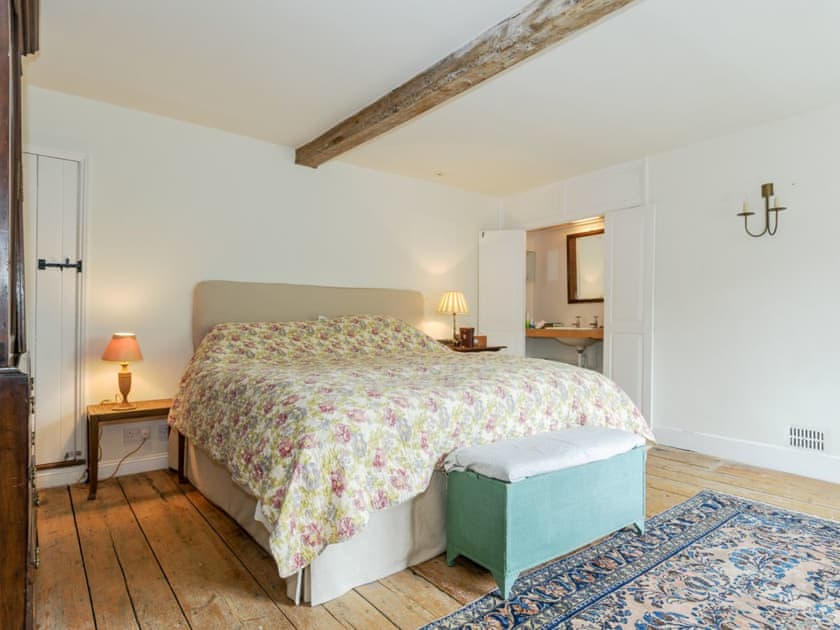 Comfy double bedroom | Stitchcombe Mill, Stitchcombe, near Marlborough