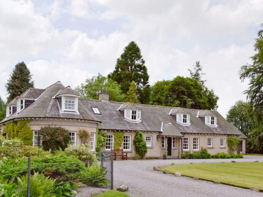 Attractive holiday property | Little Blackhall Lodge, near Banchory