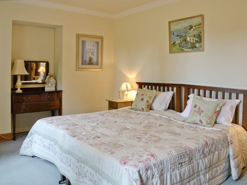 Master bedroom with en-suite bathroom | Little Blackhall Lodge, near Banchory