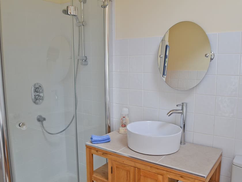 Shower room | Lee Cottage, Heptonstall, near Hebden Bridge
