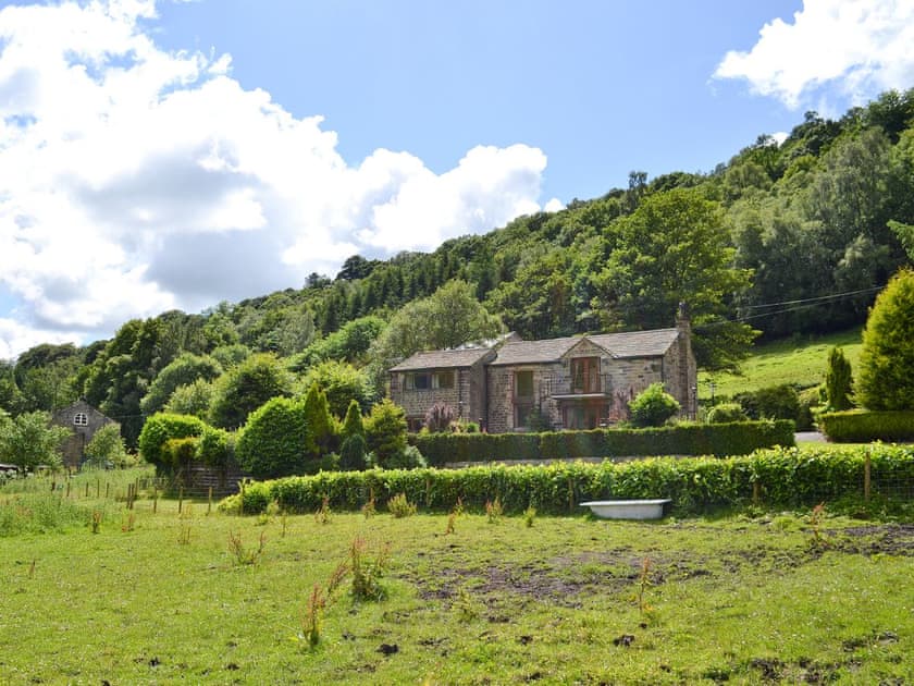 Exterior | Lee Cottage, Heptonstall, near Hebden Bridge
