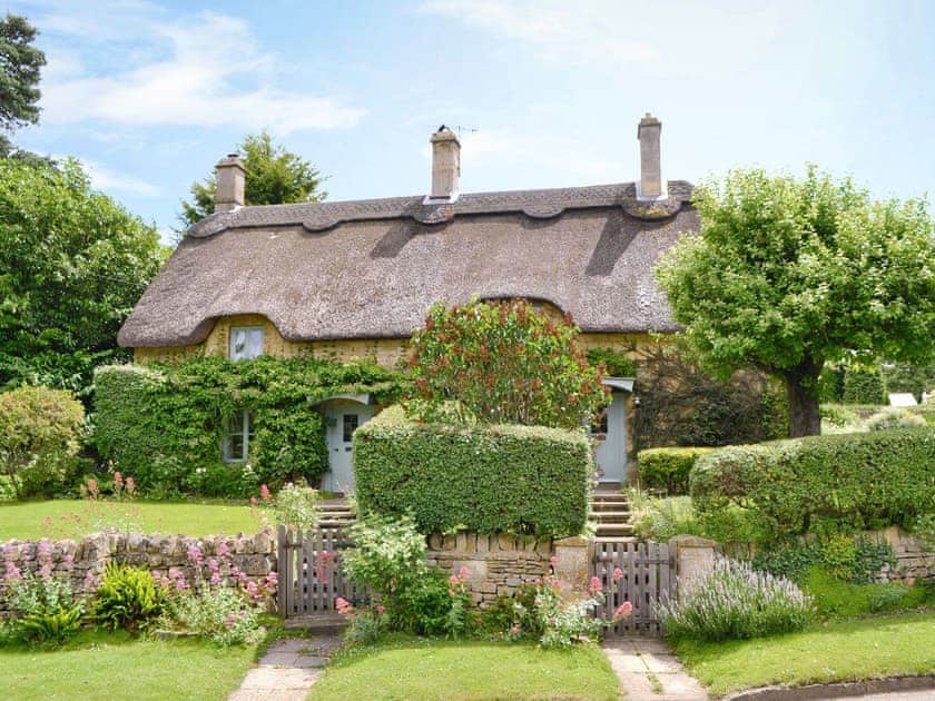 Lovely traditional cottages | Rose Cottage Number 2, Chipping Campden