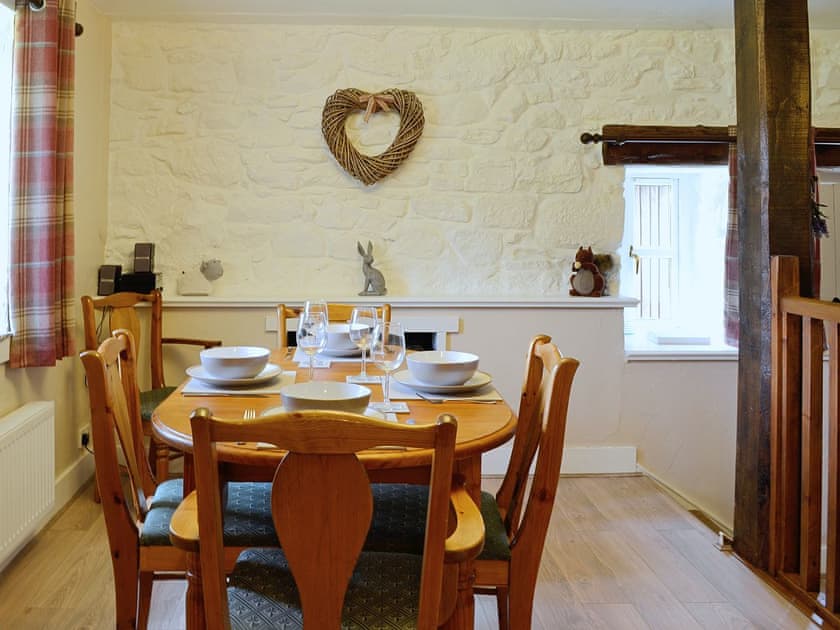 Raised dining area | Woodside Cottage, Nether Bellandy, Glenrinnes, near Keith