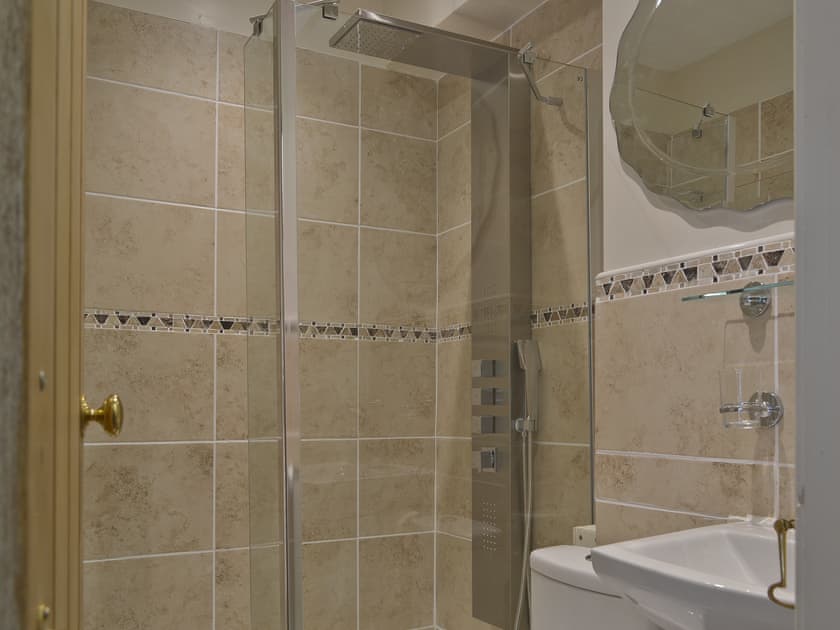 Shower room | Waterfall Cottage - Lumsdale Cottages, Lumsdale, Tansley Wood, near Matlock