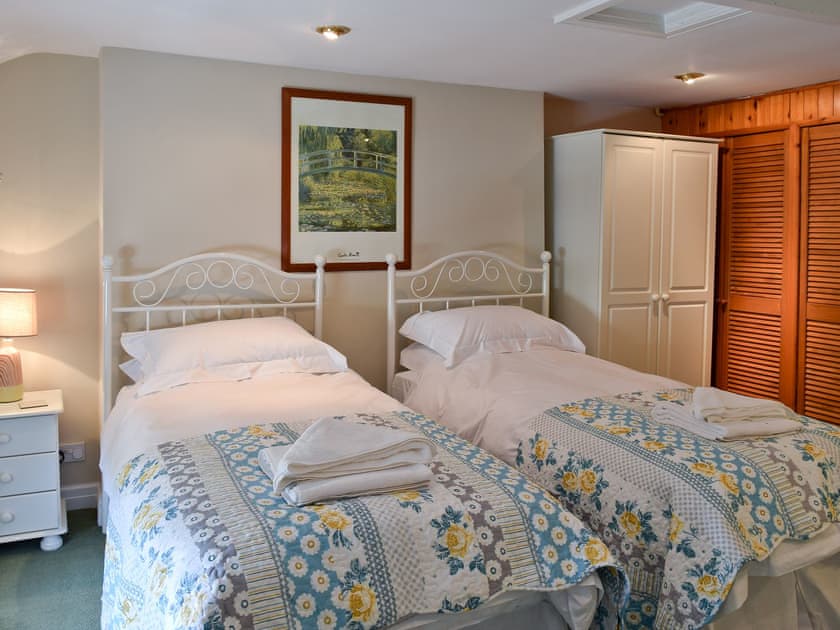 Twin bedroom | Clarksville, Leyburn