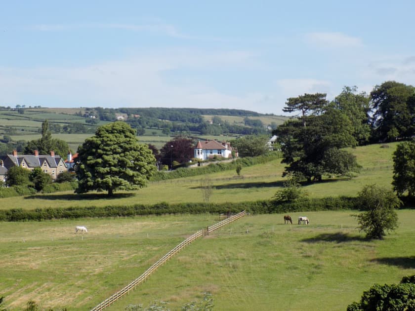 Far reaching views over the countryside | Fern Lea, Sleights, near Whitby