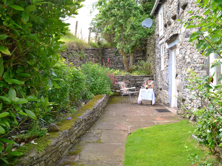 Small garden area | Ingle Neuk Cottage, Bowscale, near Keswick