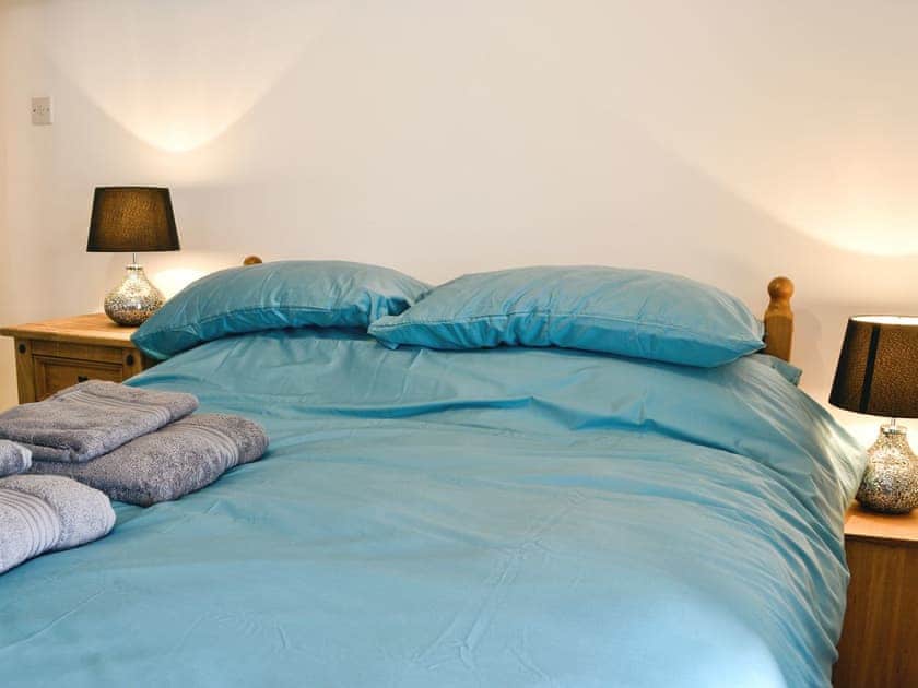Double bedroom | Pendref, Trawsfynydd, near Blaenau Ffestiniog