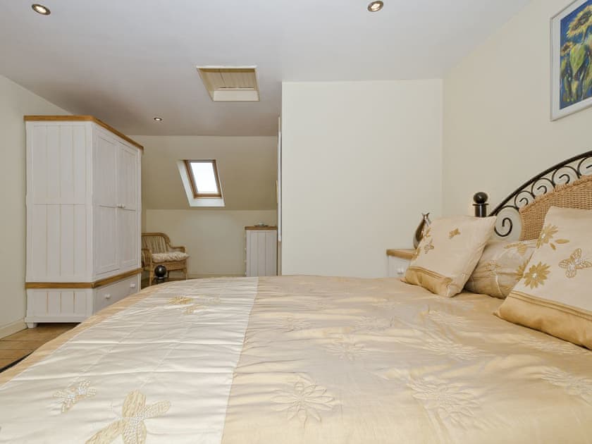 Double bedroom | Harbour Cottage, Port William