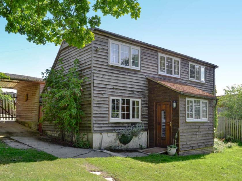 Lovely holiday property | Henley Bridge Holiday Cottage, Ashburnham, near Battle