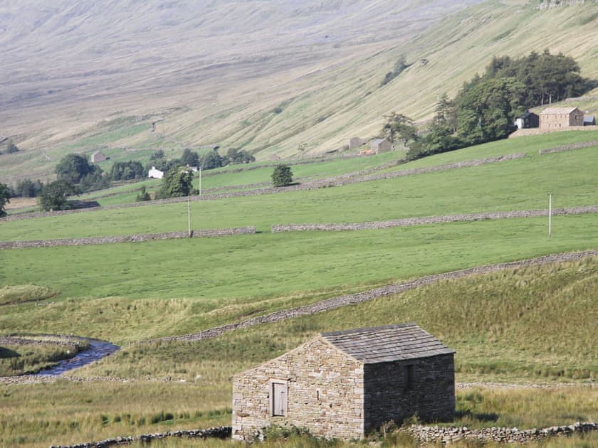 Wonderful views down the unspoilt Mallerstang valley | Peggy’s Barn, Mallerstang, near Kirkby Stephen