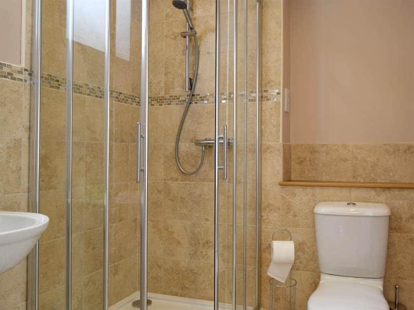 Shower room | Wells Cottage, Hook Norton, near Chipping Norton