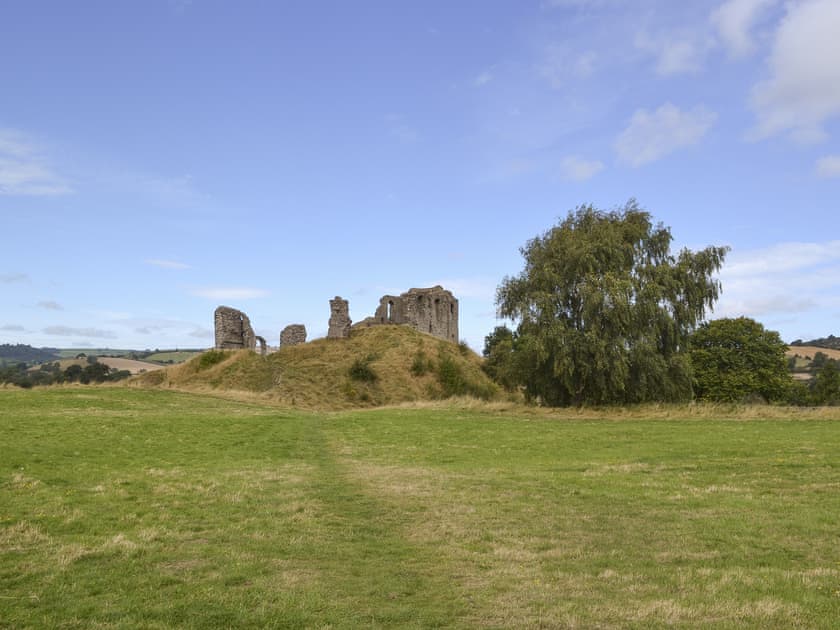 Clun Castle