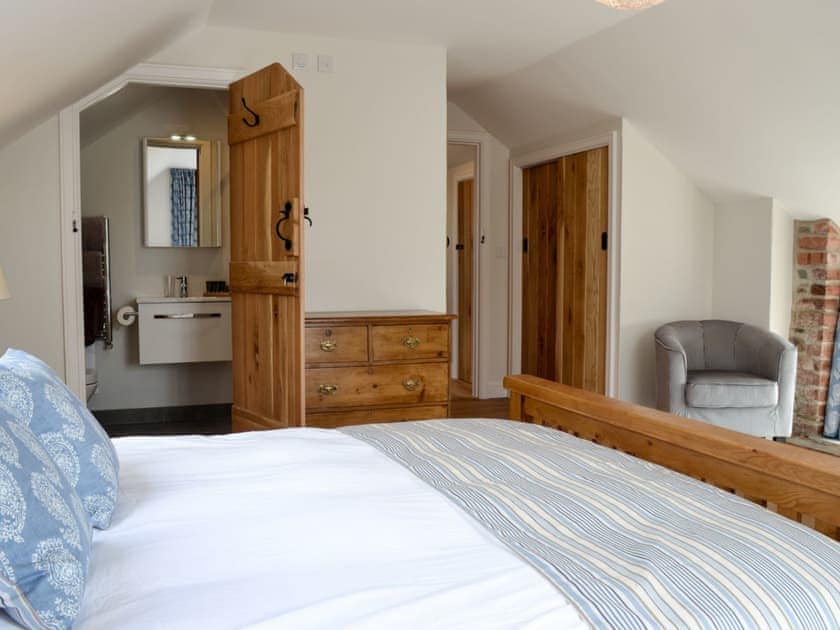 Double bedroom | Paxton View Barn, Llanddarog, near Carmarthen