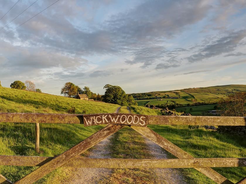 The property is accessed via a private gated track | Wickwoods, Wath, near Pateley Bridge