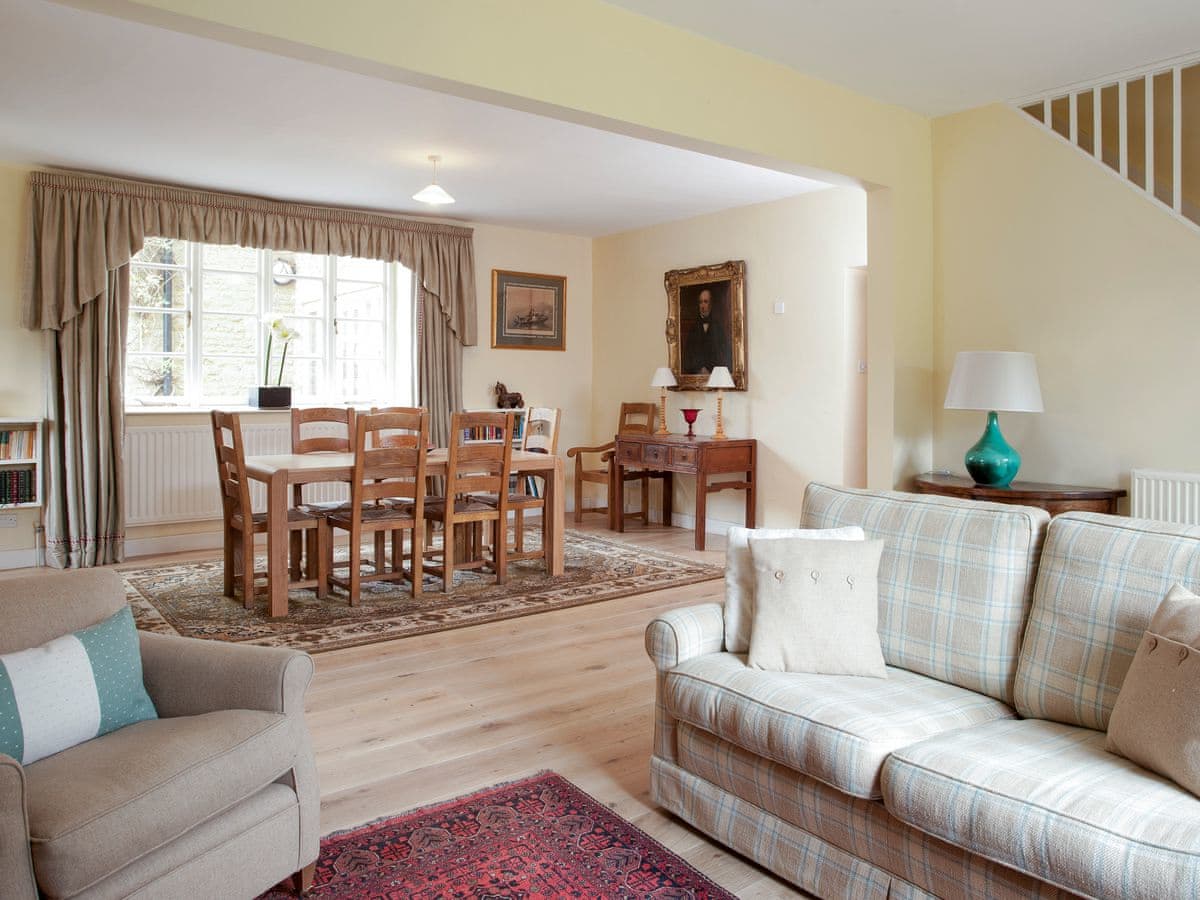 Lodge Cottage - Holiday lodge in Central England - Image 2