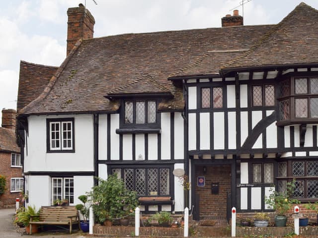 The Smithy Ref 31091 In Chilham Near Canterbury Kent