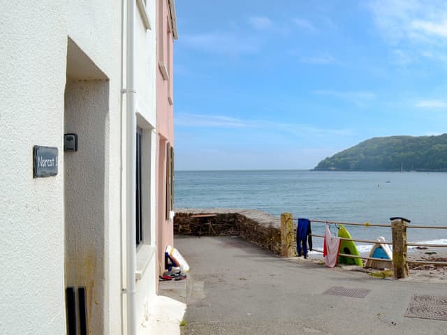Norcot 1 Ref Ukc903 In Kingsand Near Torpoint Cornwall