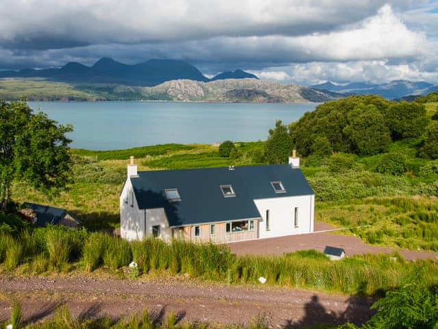 Tigh An Iasgair Ref Szzm In Fearnbeg Near Applecross Highlands