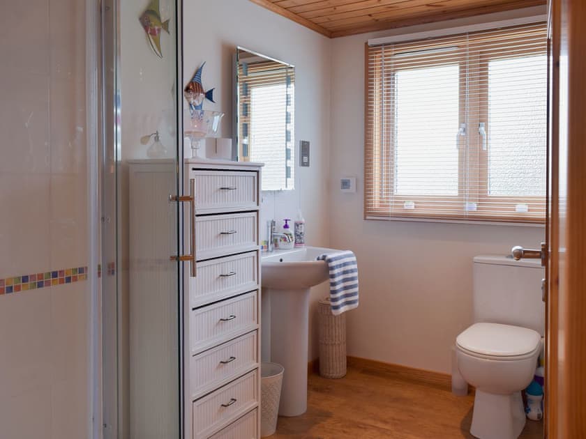 Shower room | Pine View, Fritton, near Great Yarmouth