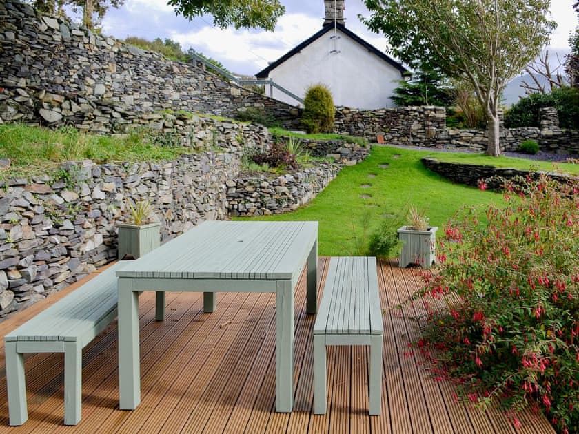 Decked area in the garden | Caefadog Fach, Barmouth