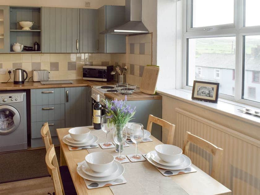 Stylish dining area | Emily&rsquo;s Nook - Emily&rsquo;s Apartments, Ireby, near Caldbeck