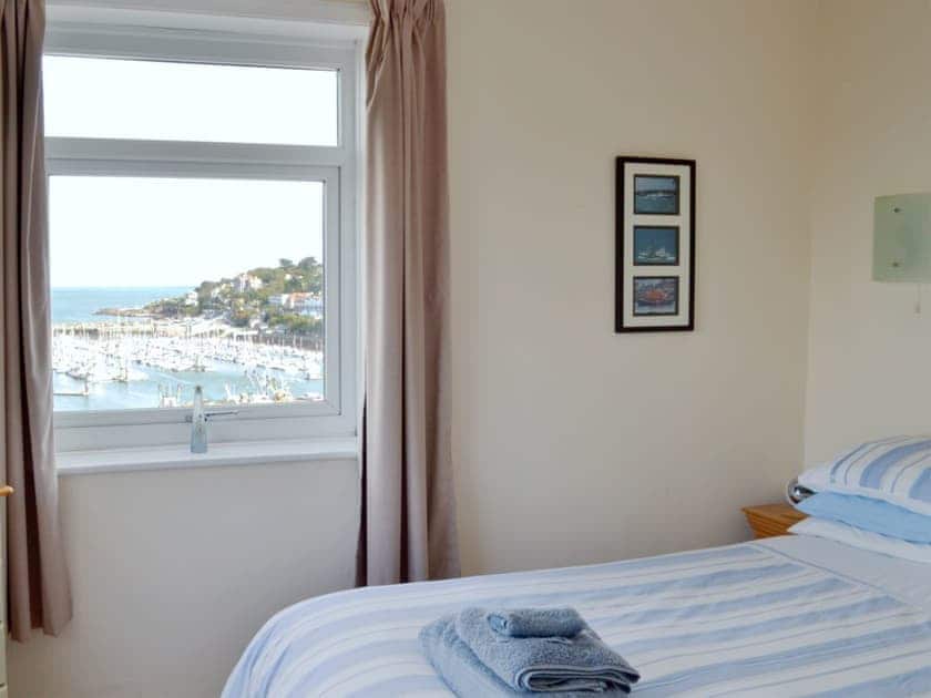 Cosy double bedroom with sea views | Cliff Cottage, Brixham