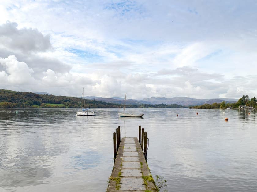Lake Windermere during autumn | Cumbria, England