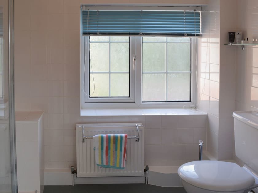 Bathroom | Swift Cottage, Sewerby, near Bridlington