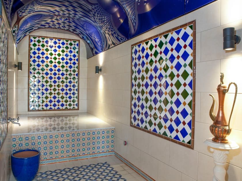 Hammam – Turkish style steam room | Kingham Cottages, Kingham, near Chipping Norton