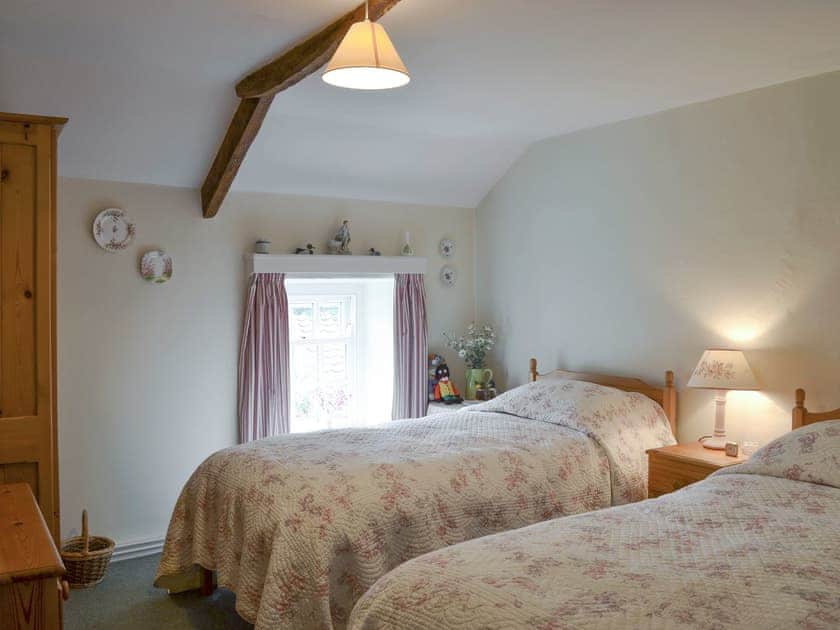 Good-sized twin bedroom | The Cottage - The Cottage & Lilac Cottage, Sinnington, near Pickering