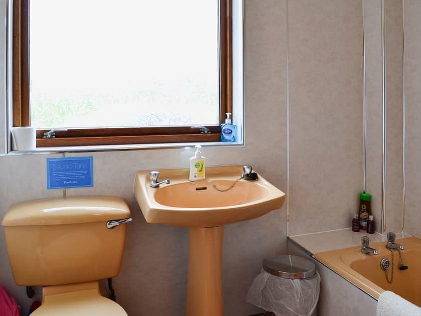 Bathroom | Glenbank, Moniaive, near Thornhill