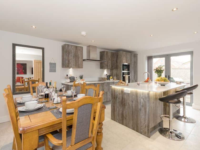 Fabulous open kitchen diner | Barn Owl Cottage, Skidby, near Beverley