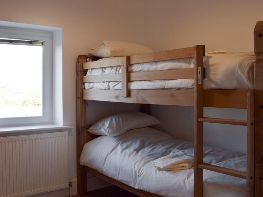 Bunk bedroom | Little Lismoy, Sandown