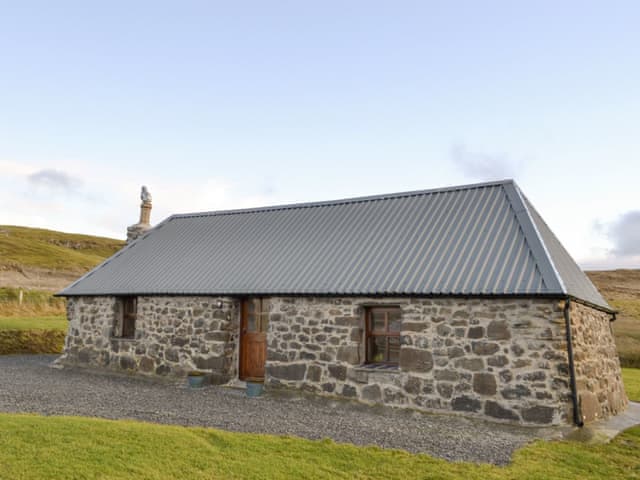 Mary S Cottage Ref Uk5255 In Clachan Staffin Isle Of Skye