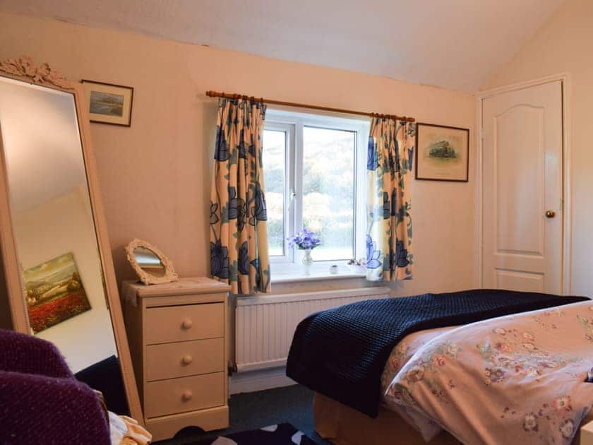 Double bedroom | Steamview Cottage, near Grosmont