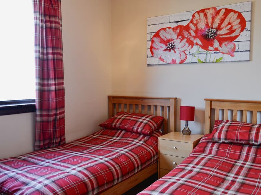 Twin bedroom | Firth View, Kingston-on-Spey, near Fochabers