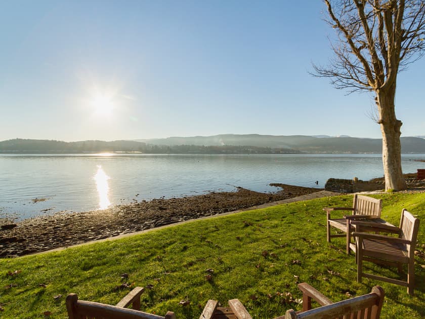 Relax and unwind | The Penthouse, Strone, near Dunoon