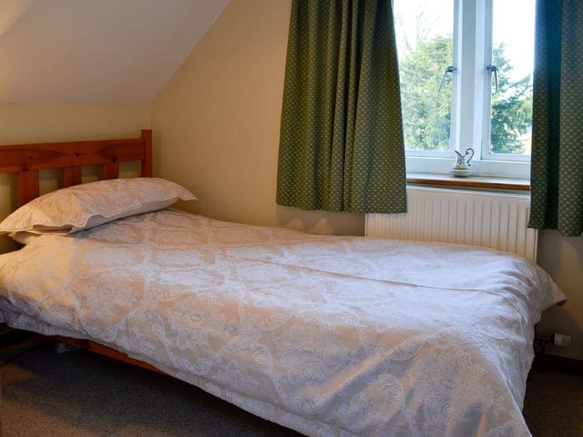 Modest single bedroom | The Cot, Bussage, near Cirencester