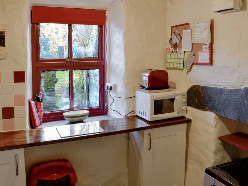 Kitchen | Bryn Rhos Goch, Cwm Penmachno, near Betws-y-Coed